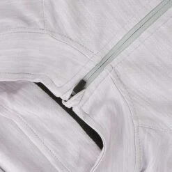 Women's Carrie Half Zip Midlayer Top Silver / Black -Under Armour Store cari 064 0 gen svbkxx wmns p4