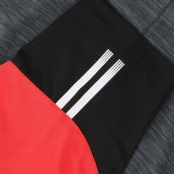 Women's Oslo T-Shirt Black / Red / White -Under Armour Store oslo 060 2 gen bkrdwh adlt p4 1